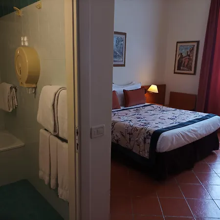Maxim Axial Szálloda Firenze