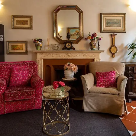 Hotel Maxim Axial 3*