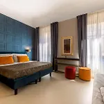 Maxim Axial Hotel 3*