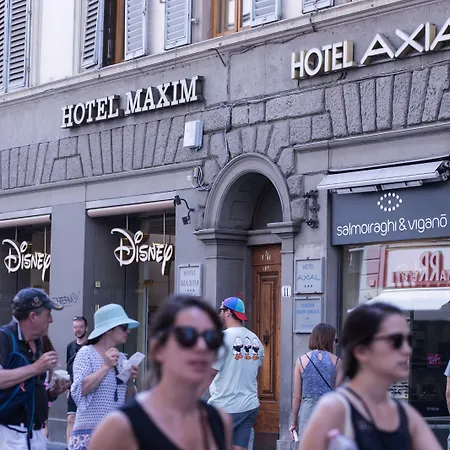 Maxim Axial Hotel