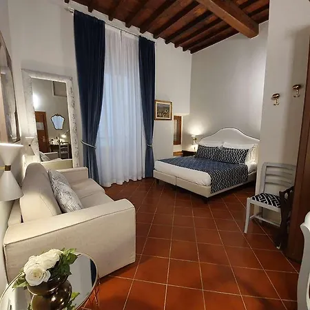 Hotel Maxim Axial